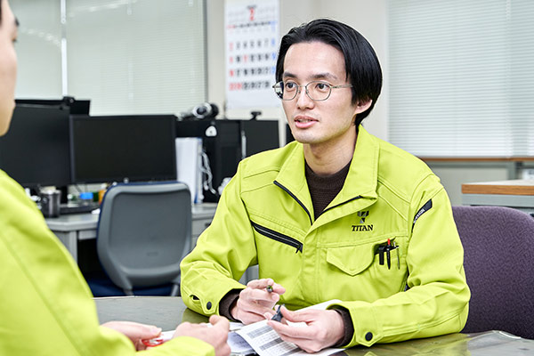 技術課(2021年入社)
